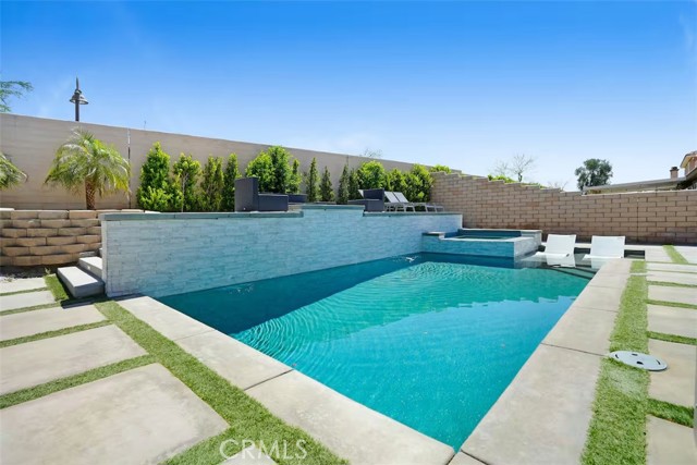 Detail Gallery Image 4 of 58 For 43118 Fiore St, Indio,  CA 92203 - 5 Beds | 2/1 Baths