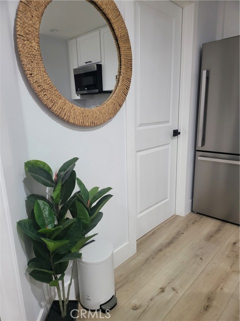 Detail Gallery Image 27 of 32 For 16052 & 1650 Bahama St, North Hills,  CA 91343 - 4 Beds | 3 Baths