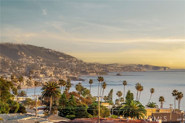 Detail Gallery Image 42 of 53 For 274 Grandview, Laguna Beach,  CA 92651 - 7 Beds | 7 Baths