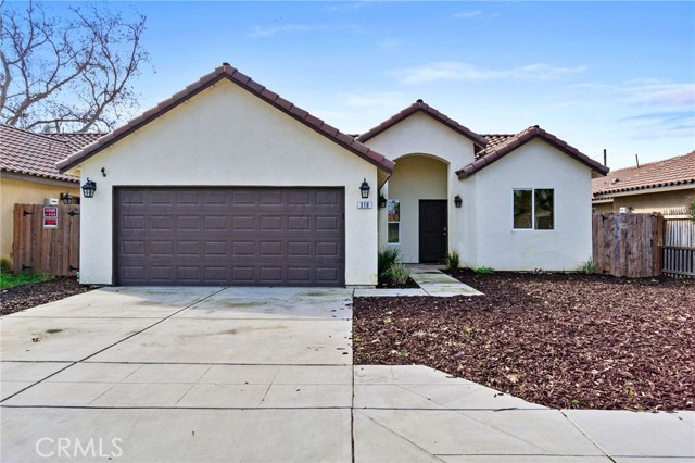 Detail Gallery Image 1 of 1 For 318 N M St, Madera,  CA 93637 - 3 Beds | 2 Baths