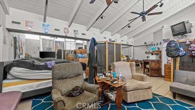 Detail Gallery Image 21 of 30 For 2681 Valencia Ave, San Bernardino,  CA 92404 - 3 Beds | 4 Baths