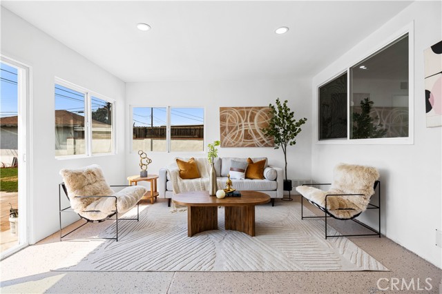 619 S Brookhurst Road, Fullerton CA: https://media.crmls.org/medias/17cfa1ca-d0ec-417e-aee8-e15b2e7d1dec.jpg