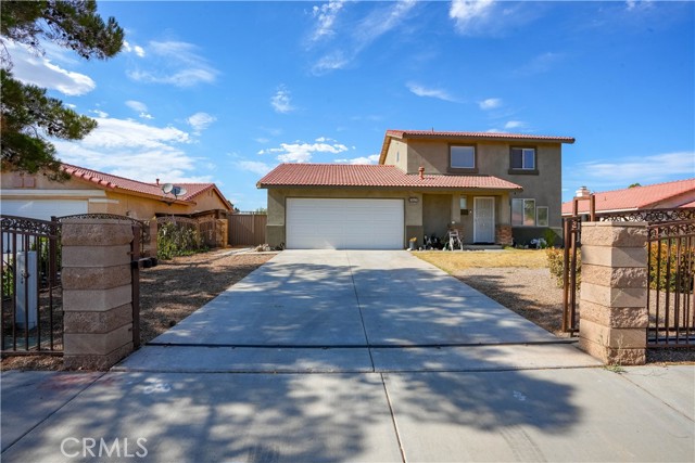 Detail Gallery Image 13 of 46 For 10790 Floral, Adelanto,  CA 92301 - 4 Beds | 3/1 Baths