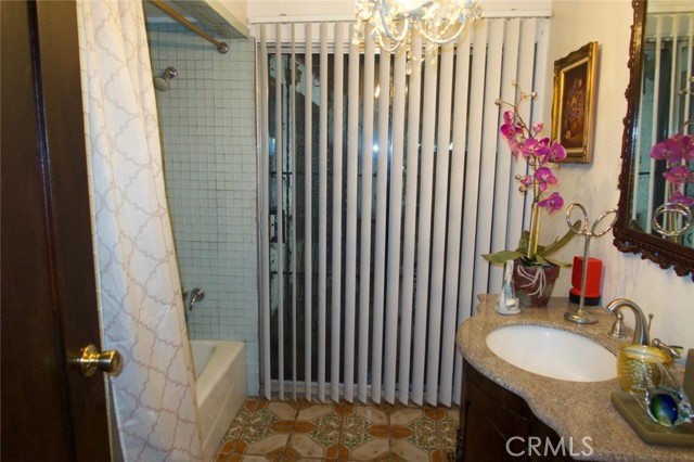 Detail Gallery Image 14 of 29 For 7118 Arbutus Ave, Huntington Park,  CA 90255 - 3 Beds | 2 Baths