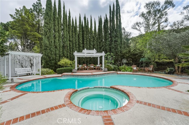 Detail Gallery Image 32 of 45 For 980 S Rutgers Circle, Anaheim Hills,  CA 92807 - 3 Beds | 3 Baths