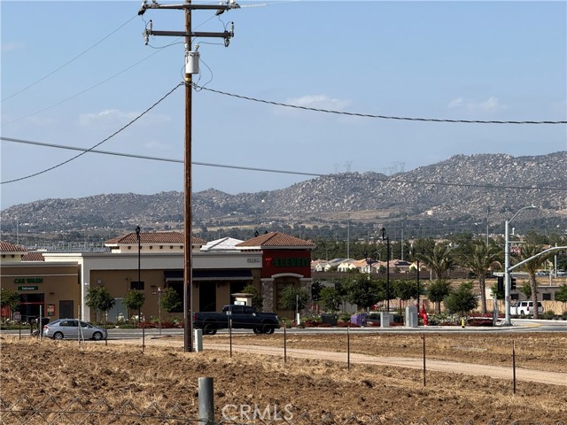 27675 Dales Street, Menifee CA: https://media.crmls.org/medias/17d065cd-32fa-4b14-b918-cd1b60418cfc.jpg