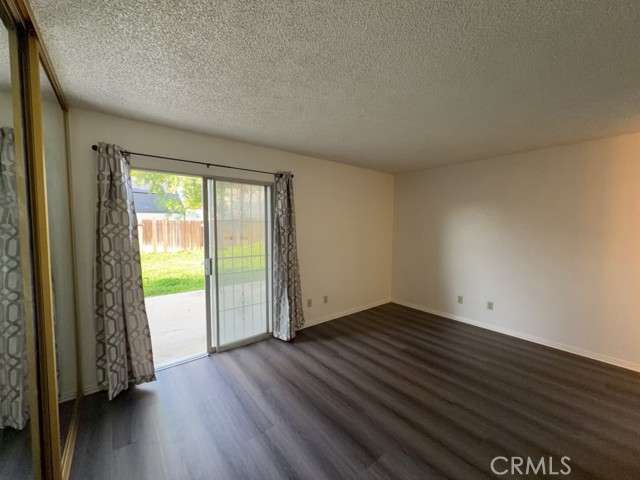 Detail Gallery Image 6 of 7 For 1159 Athena Ct, Riverside,  CA 92507 - 2 Beds | 2 Baths