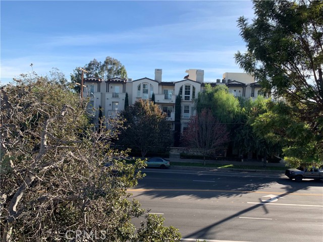 Detail Gallery Image 36 of 38 For 14249 Burbank Bld, Sherman Oaks,  CA 91401 - – Beds | – Baths