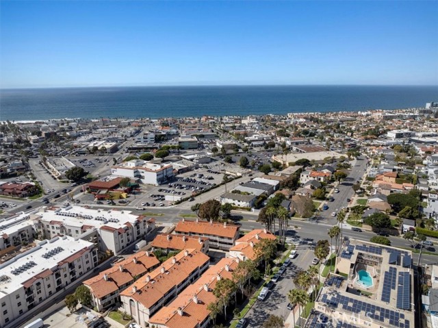 406 Avenue G, Redondo Beach, California 90277, 3 Bedrooms Bedrooms, ,2 BathroomsBathrooms,Residential,For Sale,Avenue G,SB25047680