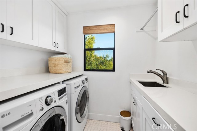 Detail Gallery Image 18 of 21 For 2076 Tablelands Way, Costa Mesa,  CA 92627 - 3 Beds | 3 Baths