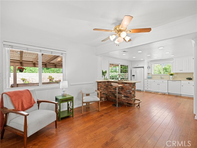 Image 23 of 42 For 2932 Oakwood Lane