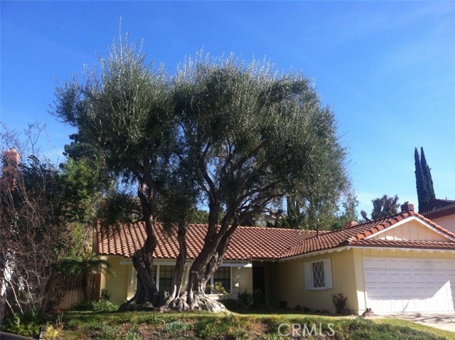 Detail Gallery Image 1 of 45 For 23815 Sapphire Canyon Rd, Diamond Bar,  CA 91765 - 3 Beds | 2 Baths