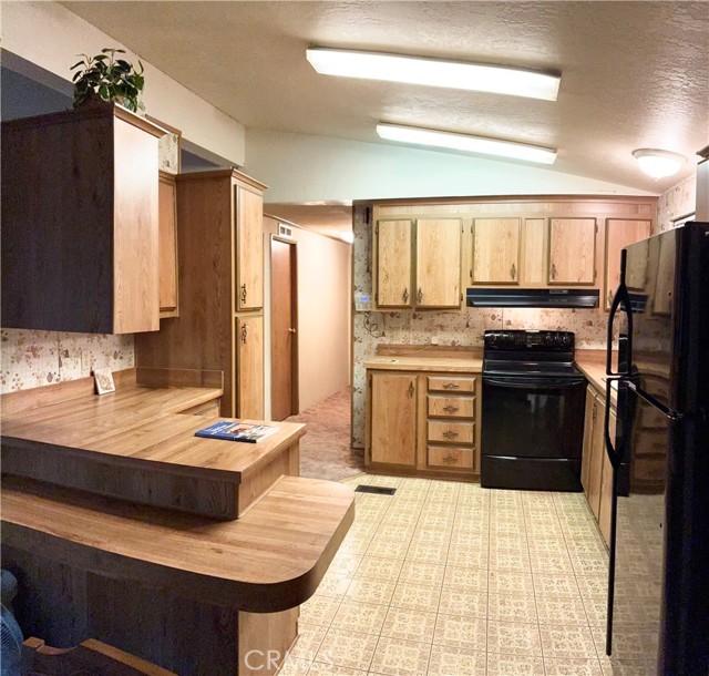 Detail Gallery Image 15 of 26 For 11480 San Joaquin, Clearlake,  CA 95422 - 2 Beds | 2 Baths
