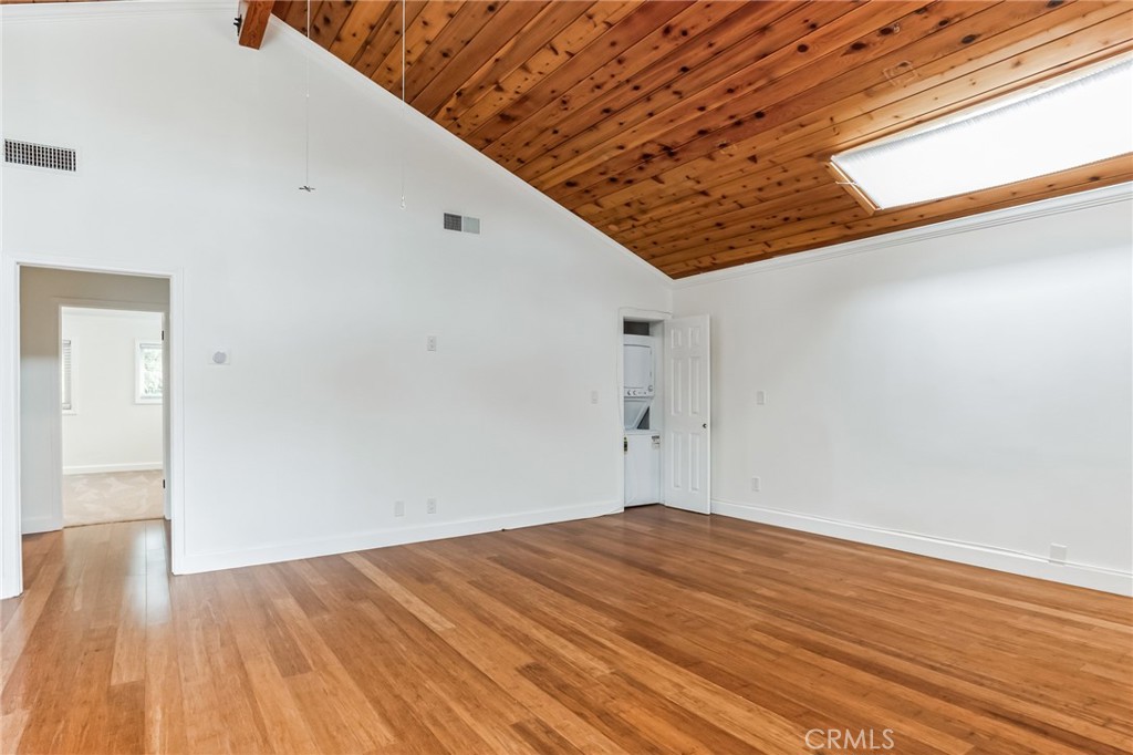 MLS #SR25253740 image #5