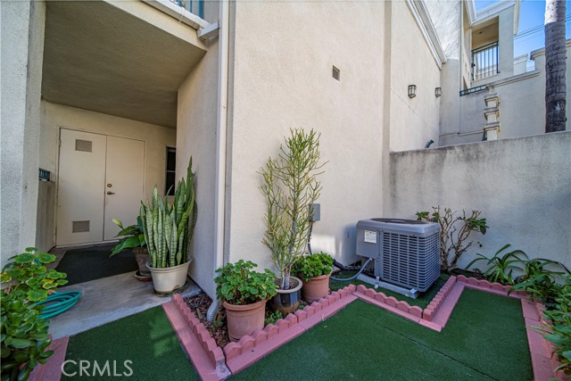 Detail Gallery Image 23 of 29 For 6358 Gage Ave #108,  Bell Gardens,  CA 90201 - 2 Beds | 2 Baths