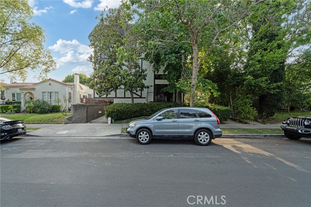 Detail Gallery Image 26 of 26 For 807 N Sycamore Ave #6,  Los Angeles,  CA 90038 - 3 Beds | 3 Baths