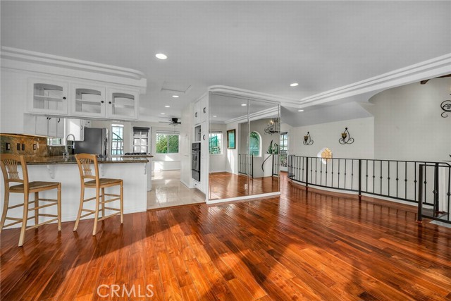 Detail Gallery Image 13 of 50 For 4113 Highland, Manhattan Beach,  CA 90266 - 4 Beds | 3/1 Baths