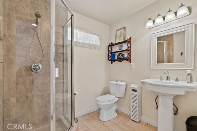 Detail Gallery Image 18 of 38 For 2619 S Castle Harbour Ave, Ontario,  CA 91761 - 4 Beds | 3/1 Baths