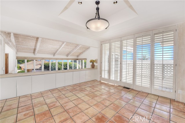 Detail Gallery Image 9 of 28 For 906 Emerald Bay, Laguna Beach,  CA 92651 - 4 Beds | 2/1 Baths