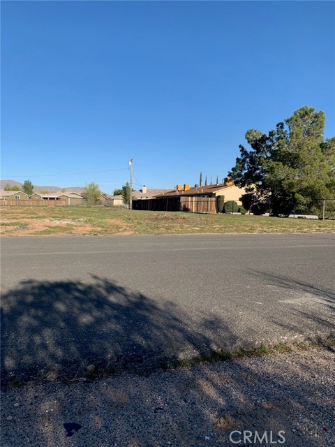 Detail Gallery Image 2 of 5 For 0 Mohawk Rd, Apple Valley,  CA 92308 - – Beds | – Baths