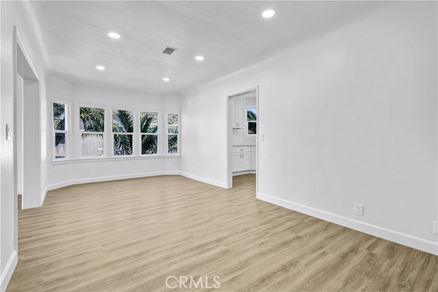 Detail Gallery Image 9 of 31 For 147 Avenida Rosa a,  San Clemente,  CA 92672 - 2 Beds | 1 Baths