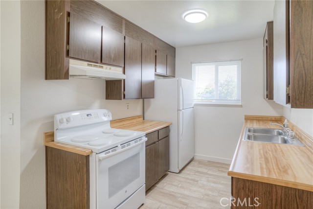 Detail Gallery Image 10 of 30 For 5824 Vista Del Cerro, Oroville,  CA 95966 - 3 Beds | 1 Baths