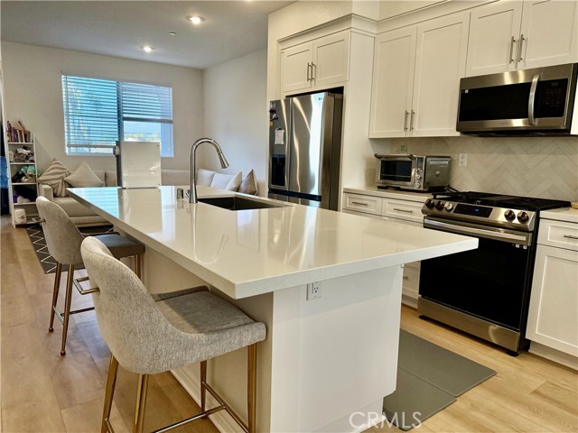 Front Image Thumbnail for CRWS26044981