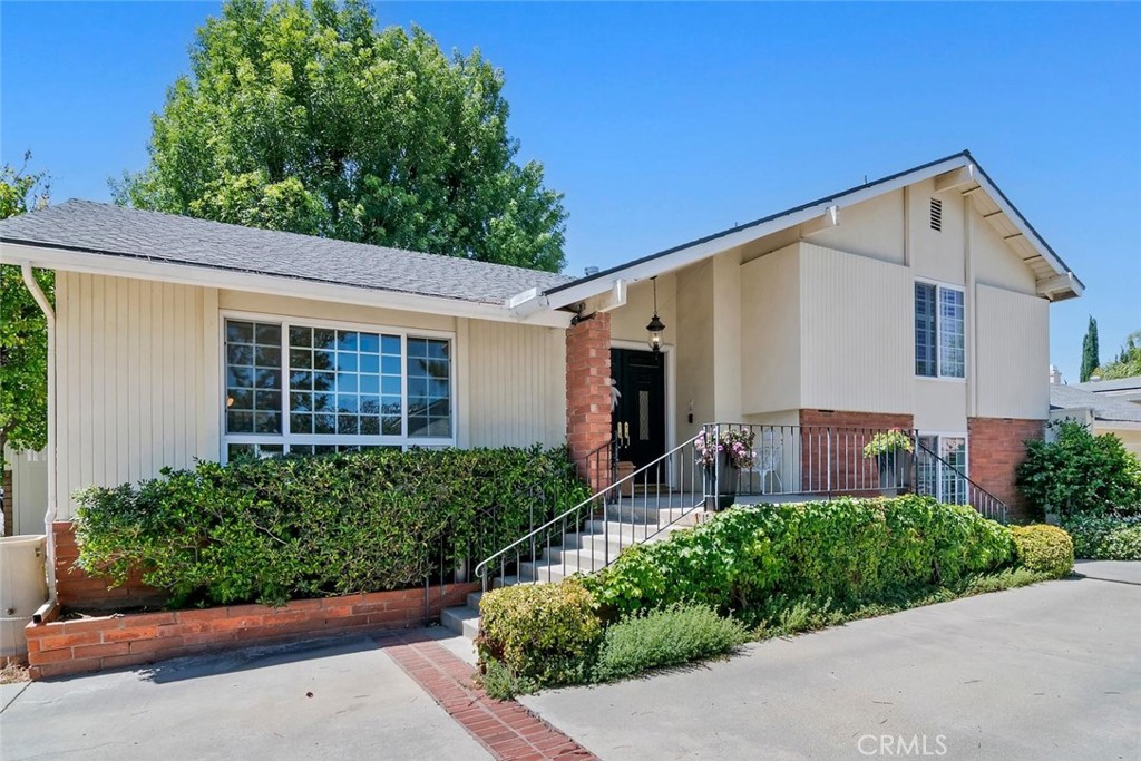 MLS #SR26108816 image #3