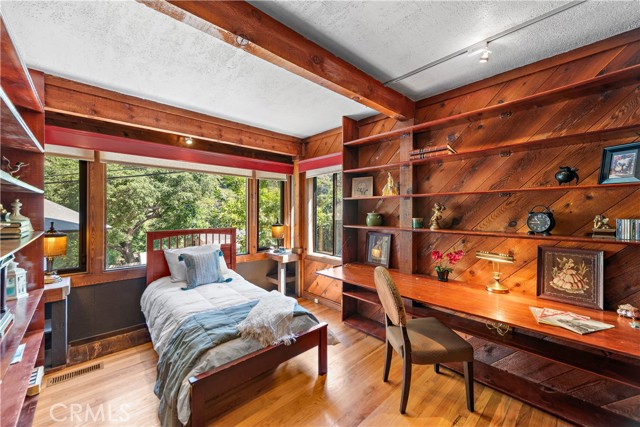 29772 Silverado Canyon Road, Silverado Canyon CA: https://media.crmls.org/medias/17db7da5-f116-4da8-816d-30509c6b699c.jpg