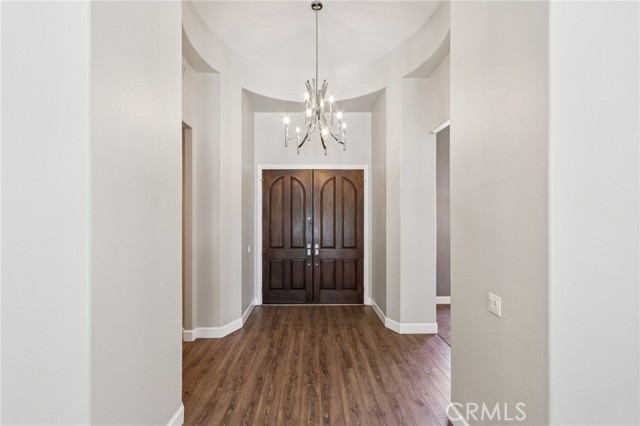 Detail Gallery Image 6 of 68 For 24966 Tyler Pl, Murrieta,  CA 92562 - 6 Beds | 3/1 Baths