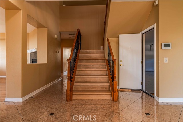 Detail Gallery Image 9 of 70 For 7484 Sequoia Ln, Highland,  CA 92346 - 5 Beds | 3/1 Baths