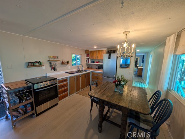 Detail Gallery Image 4 of 22 For 1370 W Grand Ave #138,  Grover Beach,  CA 93433 - 1 Beds | 1 Baths