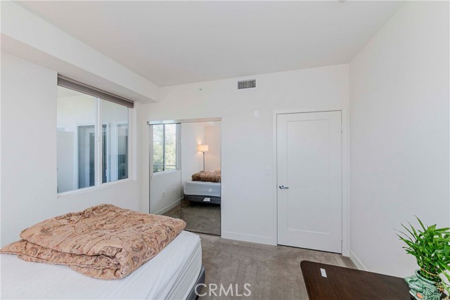 Detail Gallery Image 15 of 39 For 436 S Virgil Ave #403,  Los Angeles,  CA 90020 - 2 Beds | 2 Baths