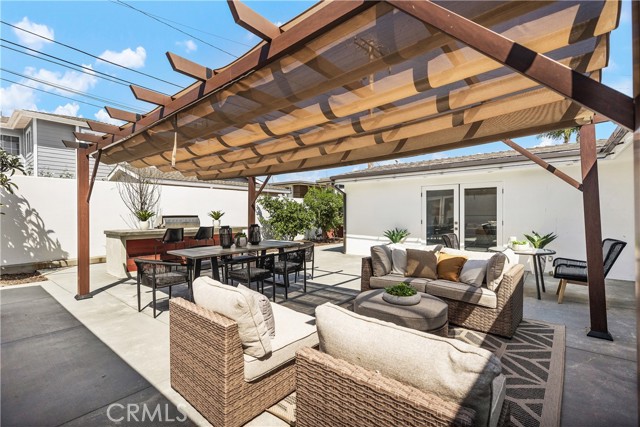 496 E 16th, Costa Mesa CA: https://media.crmls.org/medias/17dfbfc7-da9e-48dc-ad8f-a8f2d1de7906.jpg