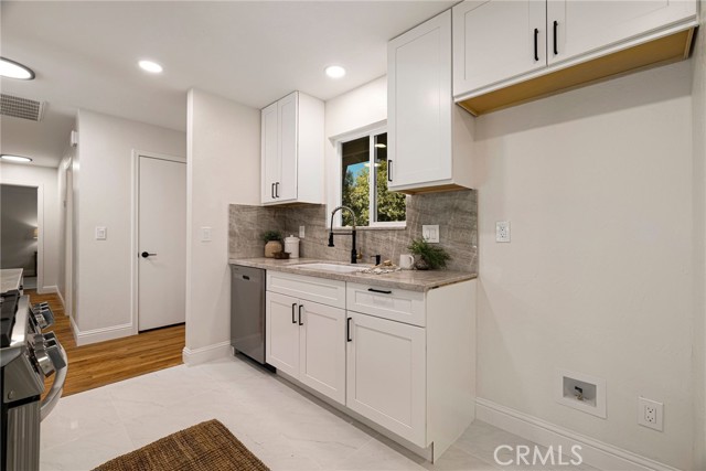 Detail Gallery Image 15 of 62 For 1482 Hawthorne Ave, Chico,  CA 95926 - 3 Beds | 2 Baths