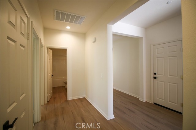 28322 Hopscotch Drive, Menifee CA: https://media.crmls.org/medias/17dffd01-33c3-436e-a6c5-5e9e4bcd2471.jpg