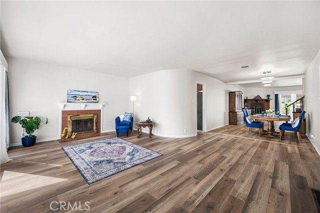 Detail Gallery Image 18 of 33 For 3729 N Weston Pl, Long Beach,  CA 90807 - 5 Beds | 3 Baths