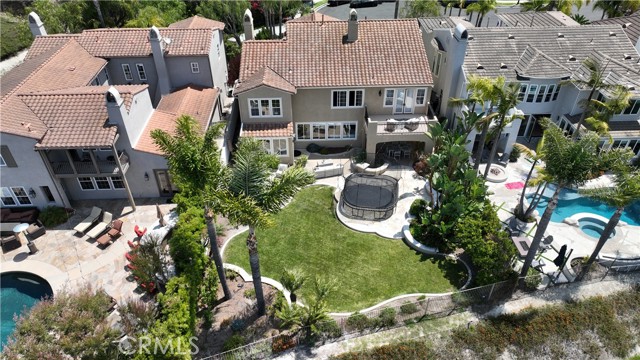 32 Calle Pacifica
