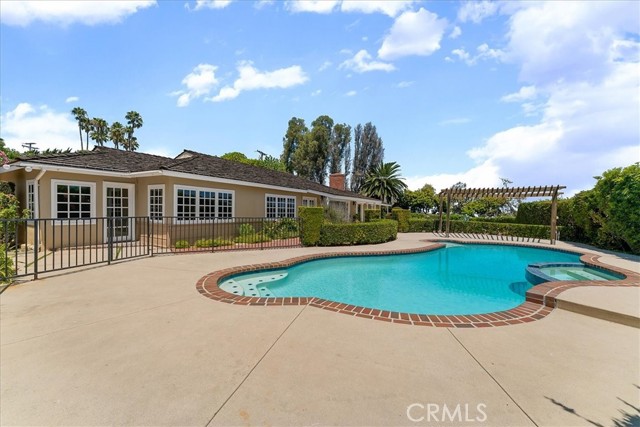 27846 Palos Verdes E Drive, Rancho Palos Verdes CA: https://media.crmls.org/medias/17e1b420-53b5-498d-8c81-02cfb5e25a59.jpg