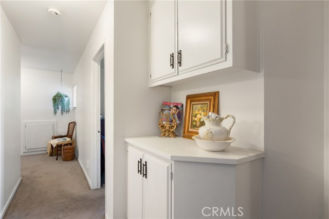 5266 Bluff Street, Norco CA: https://media.crmls.org/medias/17e25341-ae7c-4fa1-86de-78b36543bb1a.jpg