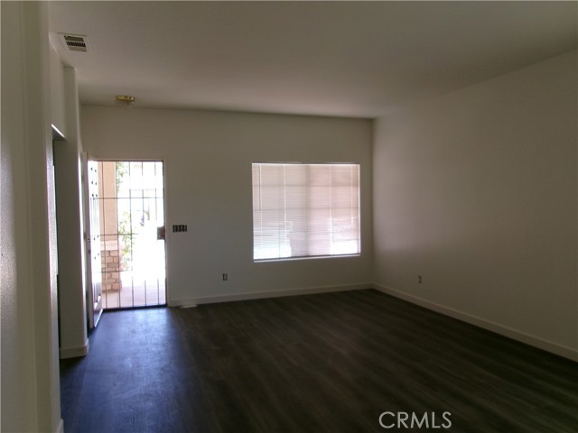 Detail Gallery Image 12 of 72 For 13380 Vista Verde St, Victorville,  CA 92392 - 4 Beds | 2 Baths