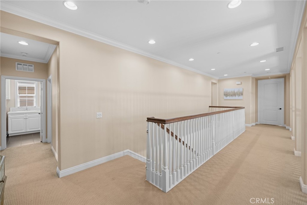 MLS #OC25183394 img 16