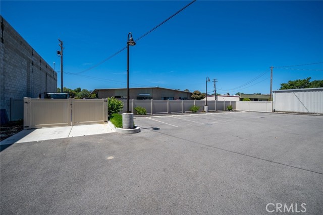 8740 El Camino Real, Atascadero CA: https://media.crmls.org/medias/17e57cce-efef-483f-bd76-44703c6c6d1f.jpg