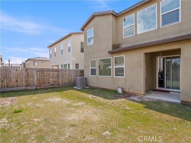 Detail Gallery Image 25 of 25 For 193 Aria Ave, Madera,  CA 93636 - 3 Beds | 2/1 Baths