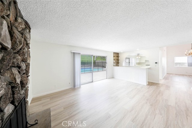 Detail Gallery Image 14 of 32 For 6720 E Swarthmore Dr, Anaheim Hills,  CA 92807 - 4 Beds | 3 Baths