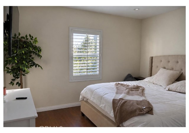 439 West Hillsdale photo 9