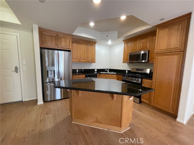 Detail Gallery Image 3 of 10 For 1437 Lomita, Harbor City,  CA 90710 - 2 Beds | 1 Baths