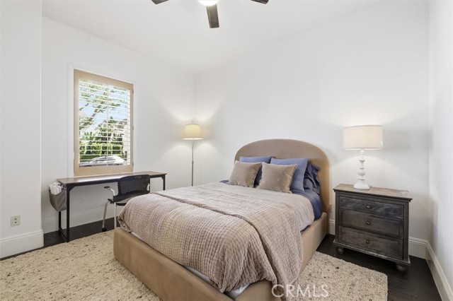 Detail Gallery Image 17 of 30 For 143 N Arnaz Dr #105,  Beverly Hills,  CA 90211 - 3 Beds | 2/1 Baths