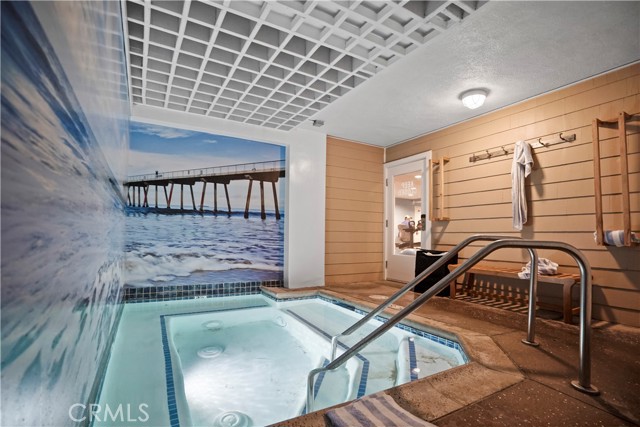 1300 The Strand, Hermosa Beach, California 90254, 1 Bedroom Bedrooms, ,1 BathroomBathrooms,Residential,For Sale,The Strand,SB24169998