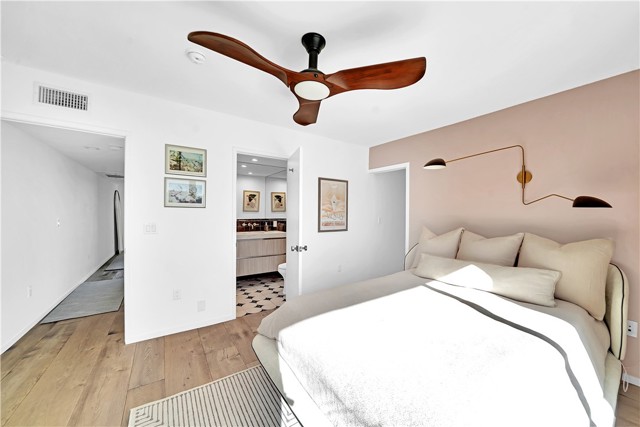 Detail Gallery Image 17 of 36 For 20 Ironsides St #17,  Marina Del Rey,  CA 90292 - 3 Beds | 3/1 Baths